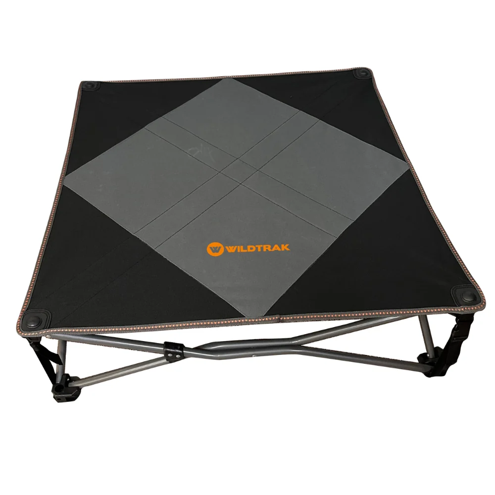 DELUXE XL PET CAMP BED 80KG RATING