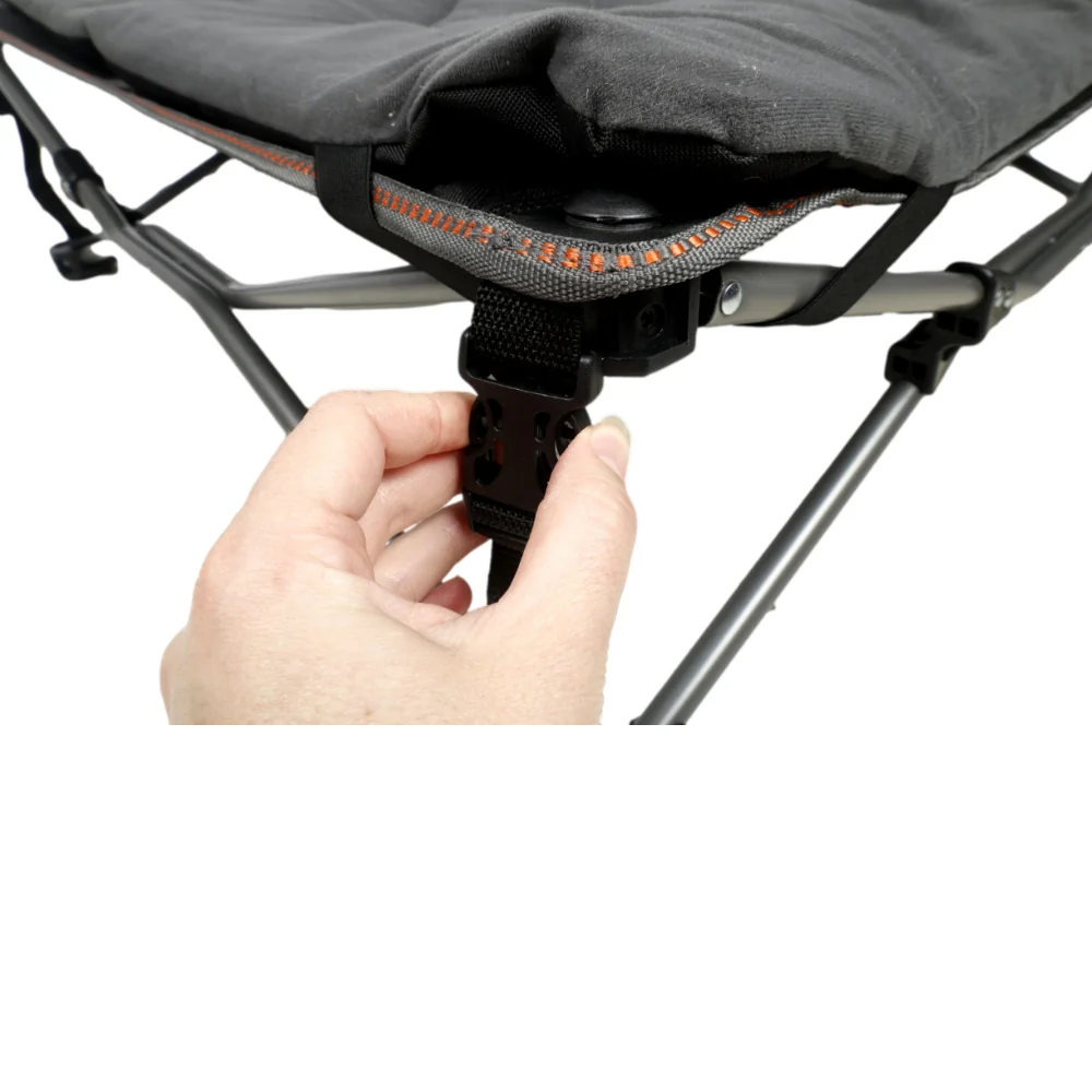 DELUXE XL PET CAMP BED 80KG RATING - Image 3