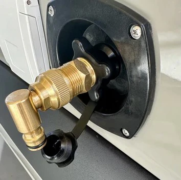 FLAT OUT MAINS WATER INLET - 90° BRASS - Image 3
