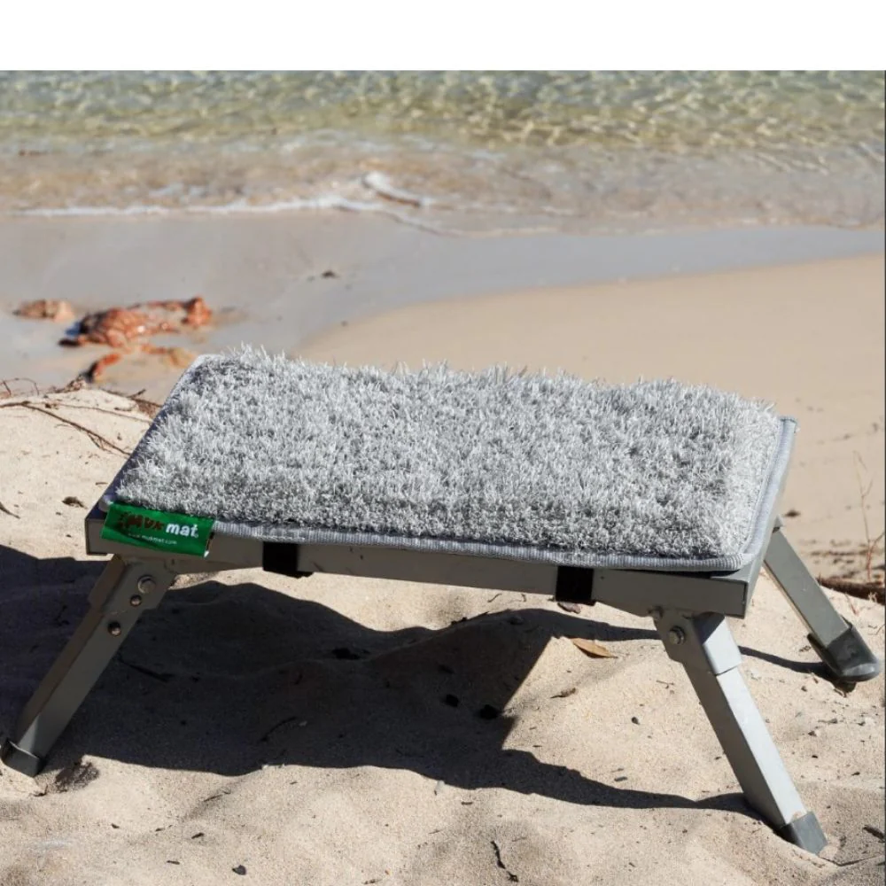 MUK MAT PORTABLE CARAVAN STEP LIGHT GREY 48 x 30 - Image 2