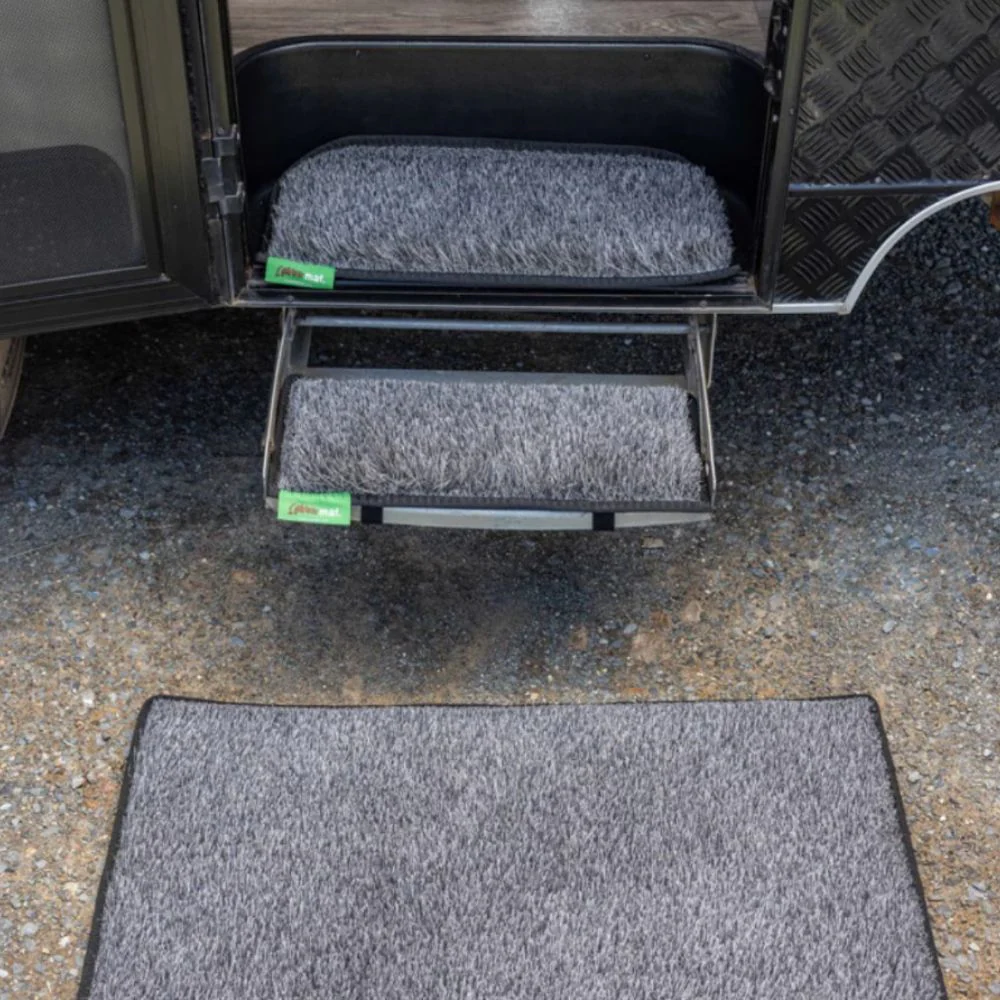 MUK MAT ROUNDED CARAVAN STEP DARK GREY EXTRA LARGE 28 X 60cm - Image 3