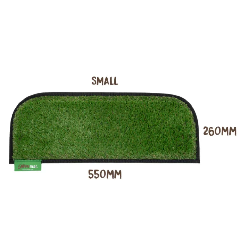 MUK MAT ROUNDED CARAVAN STEP GREEN SMALL 26 X 55M