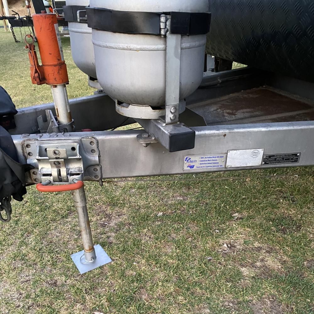 TRAILAMATE BASE PLATE - Image 2